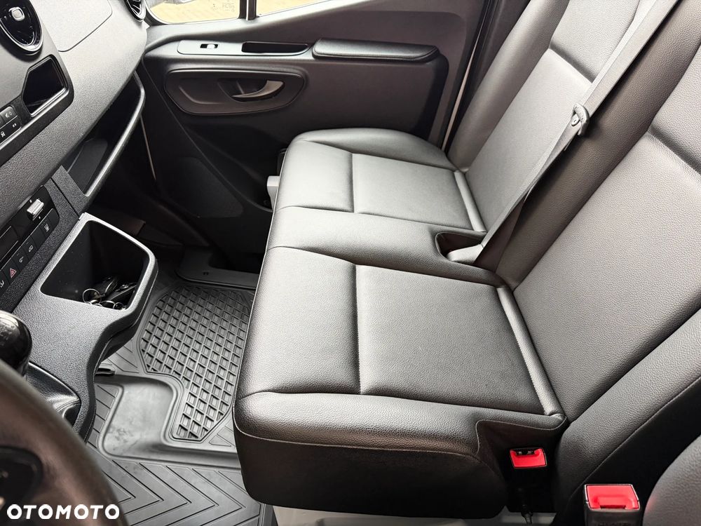 Mercedes-Benz Sprinter 516 Bliźniaki Izoterma Winda - 16
