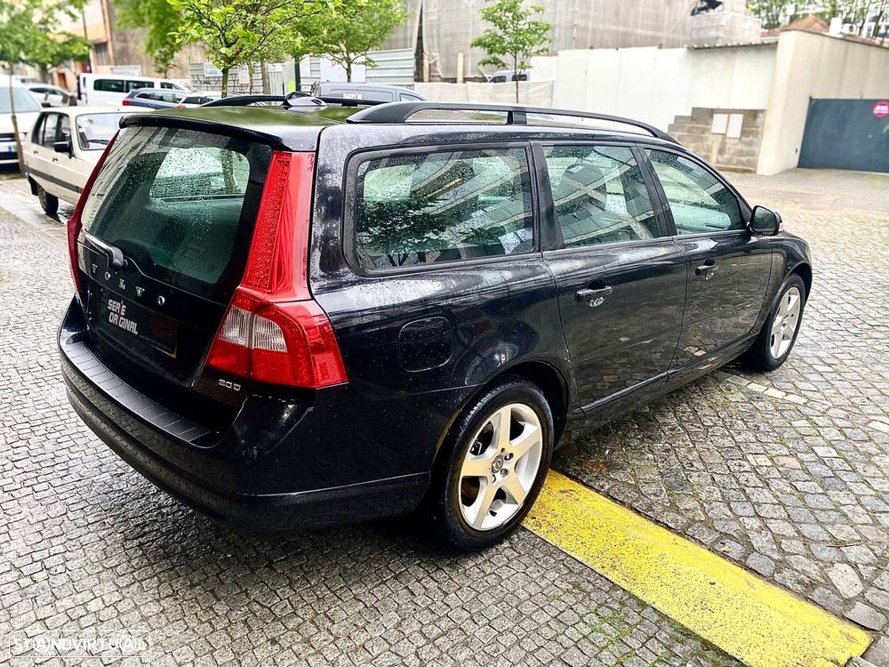 Volvo V70 2.0 D Momentum - 5