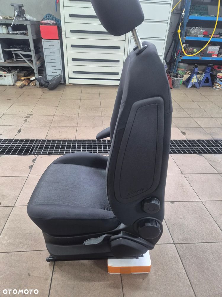 FOTEL LEWY KIEROWCY Z PODUSZKĄ AIRBAG OPEL COMBO D FIAT DOBLO 2 II 10-22r. - 7