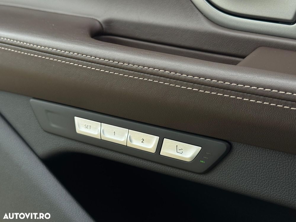 BMW Seria 7 730d xDrive - 36