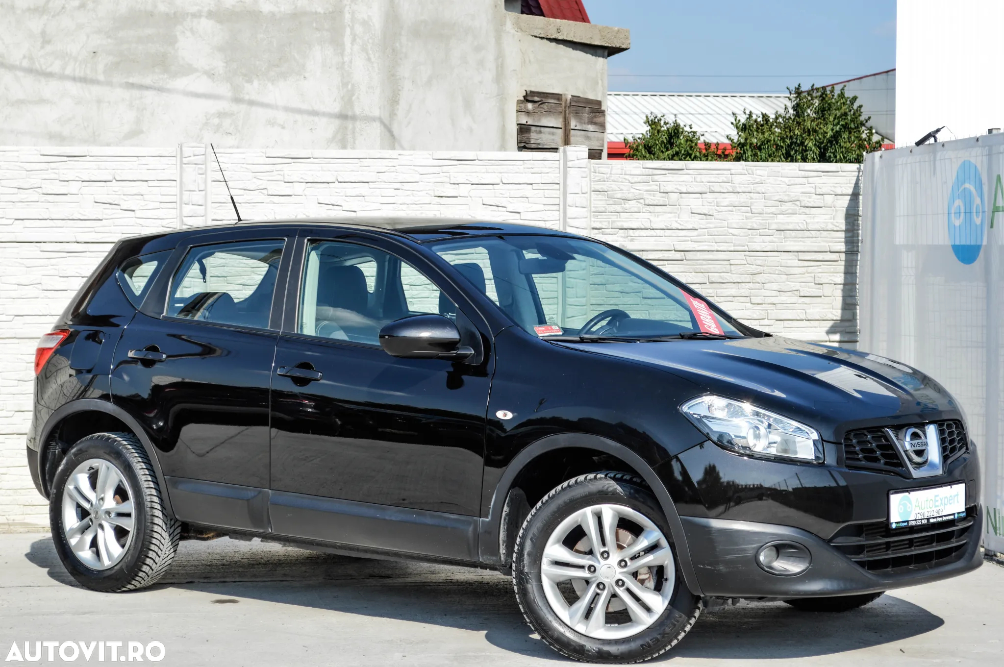 Nissan Qashqai 1.5 DCI Start/Stop N-Connecta - 11
