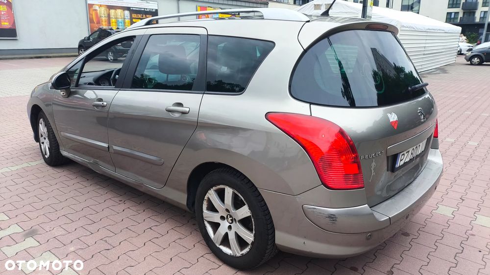 Peugeot 308 - 4