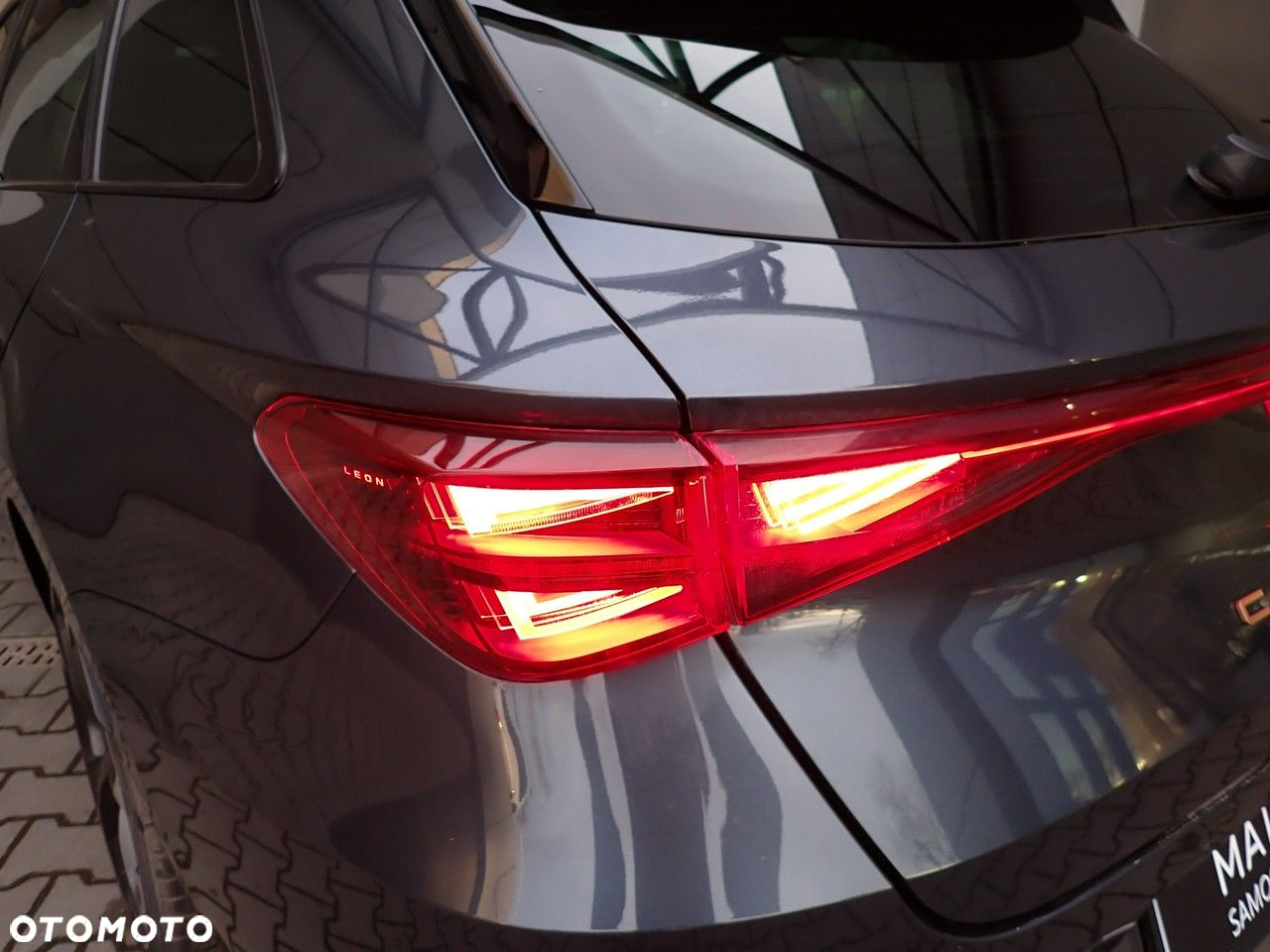 Cupra Leon 1.5 eTSI mHEV DSG - 11