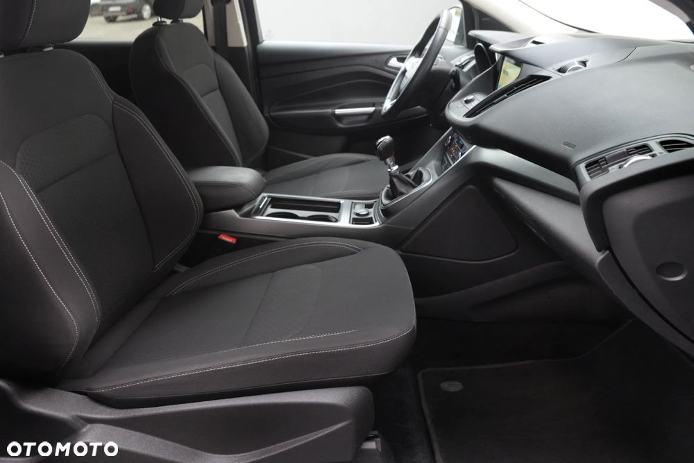 Ford Kuga 1.5 EcoBlue FWD ST-Line - 38