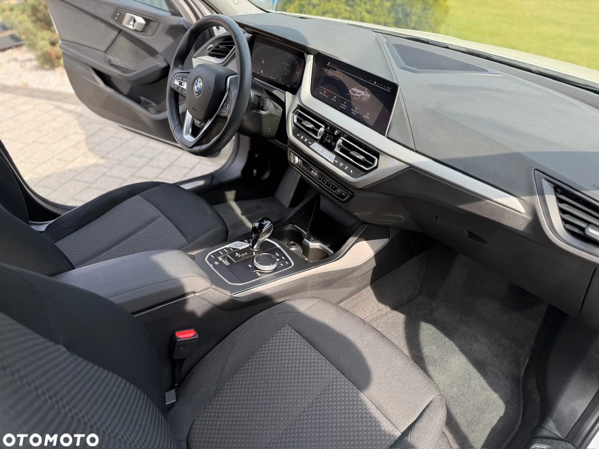 BMW Seria 1 120i Advantage - 17