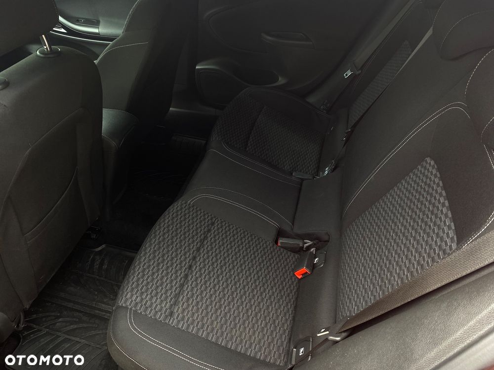 Opel Astra 1.4 Turbo Edition - 37