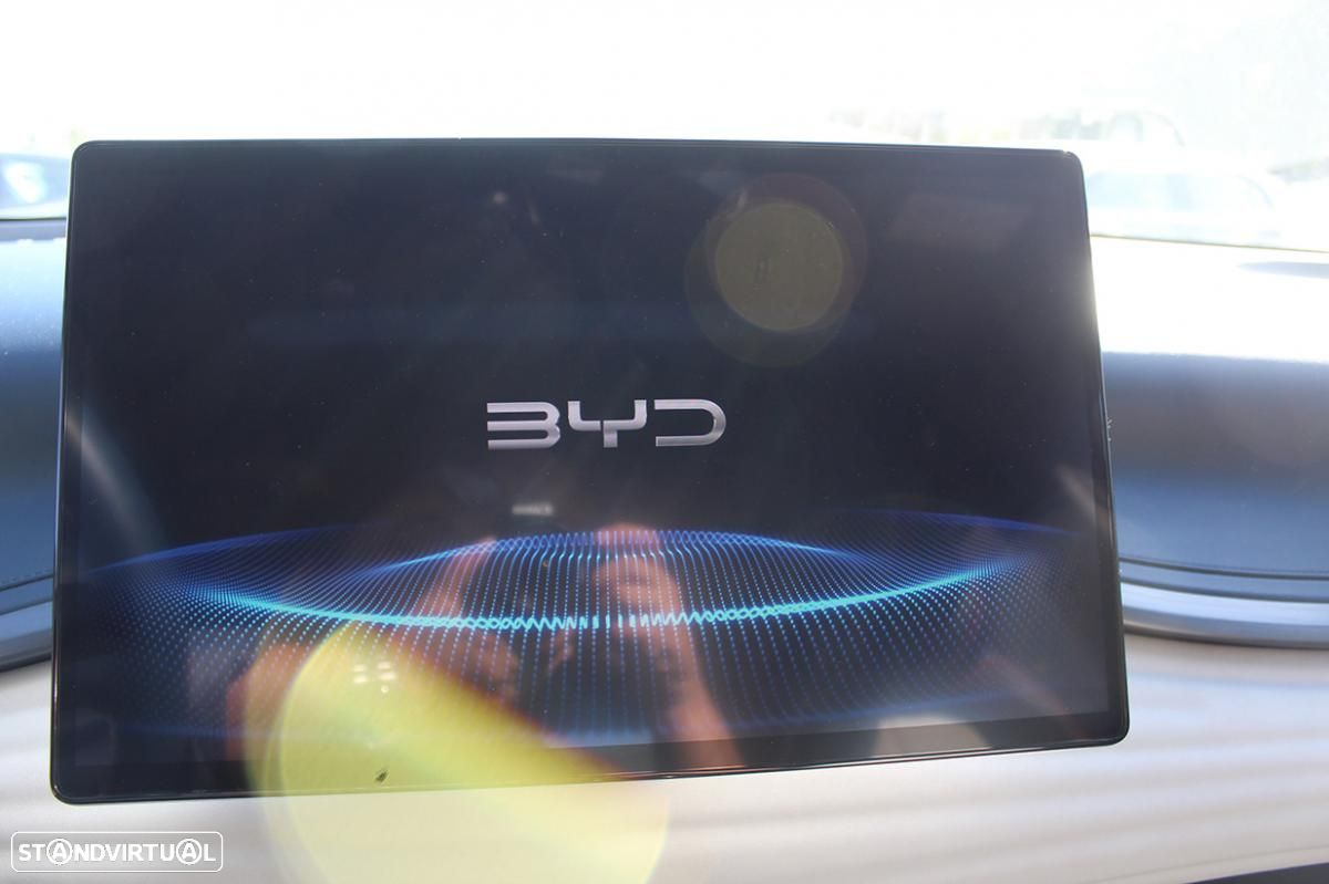 BYD Atto 3 Comfort - 21