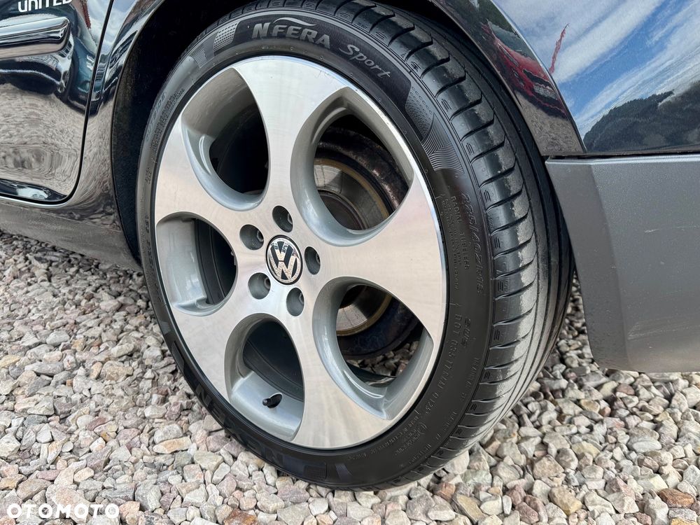 Volkswagen Golf 1.6 United - 19