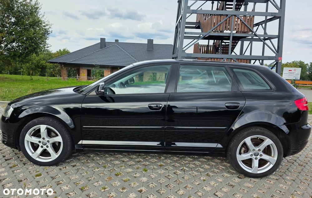 Audi A3 Sportback 1.6 TDI DPF Ambition - 18