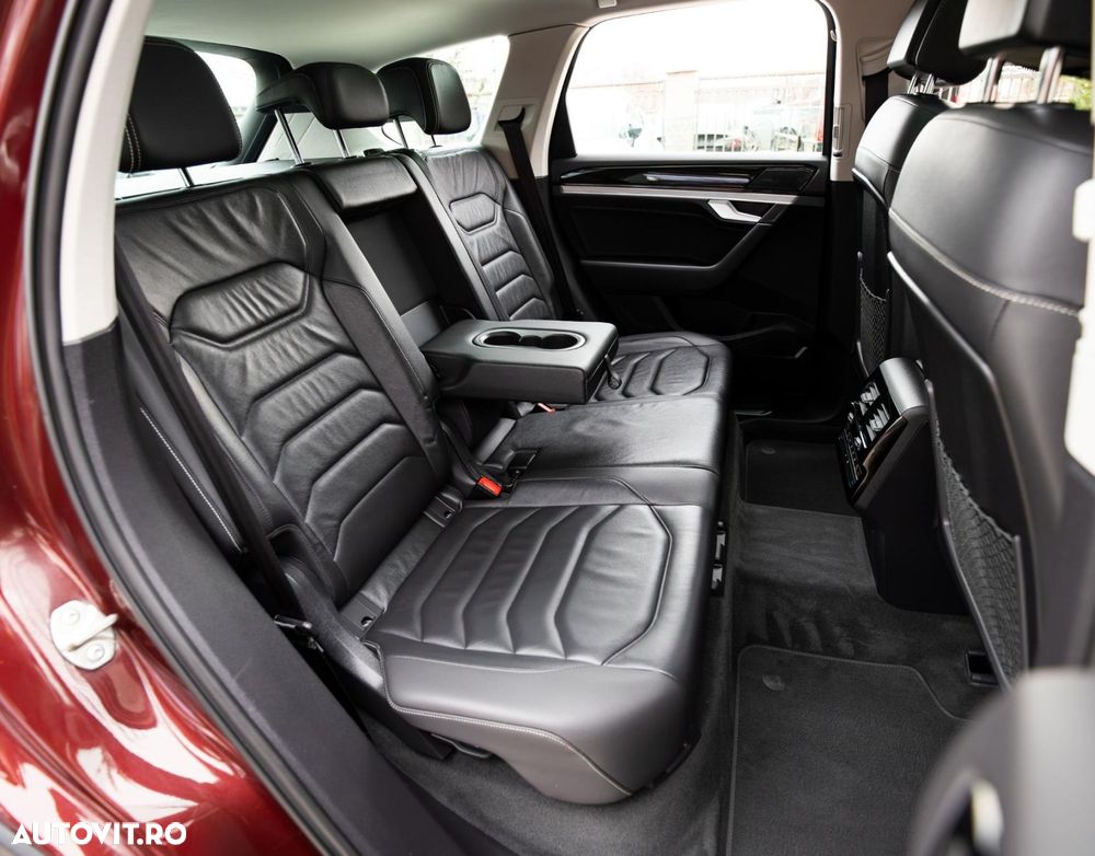 Volkswagen Touareg 3.0 V6 e-Hybrid 4Motion Aut. R - 19