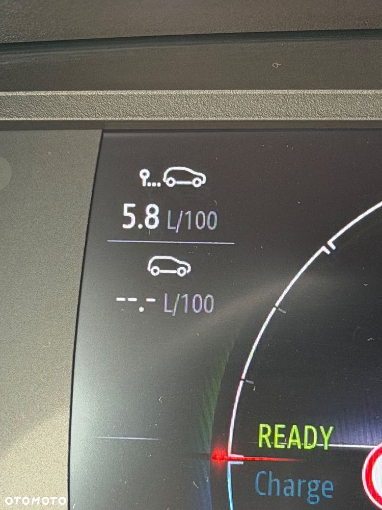 Renault Clio E-TECH 140 INTENS - 23