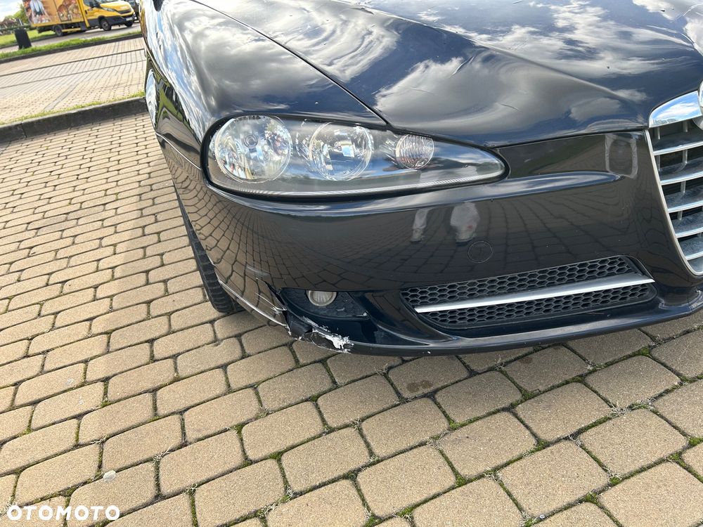 Alfa Romeo 147 - 11
