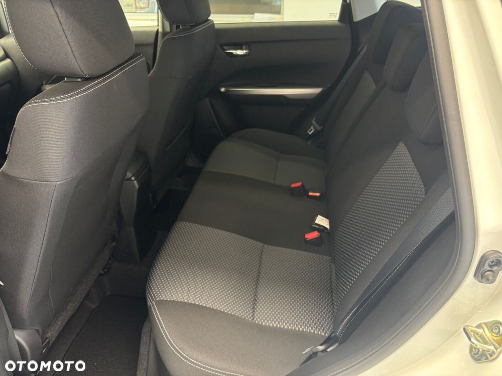 Suzuki Vitara - 13