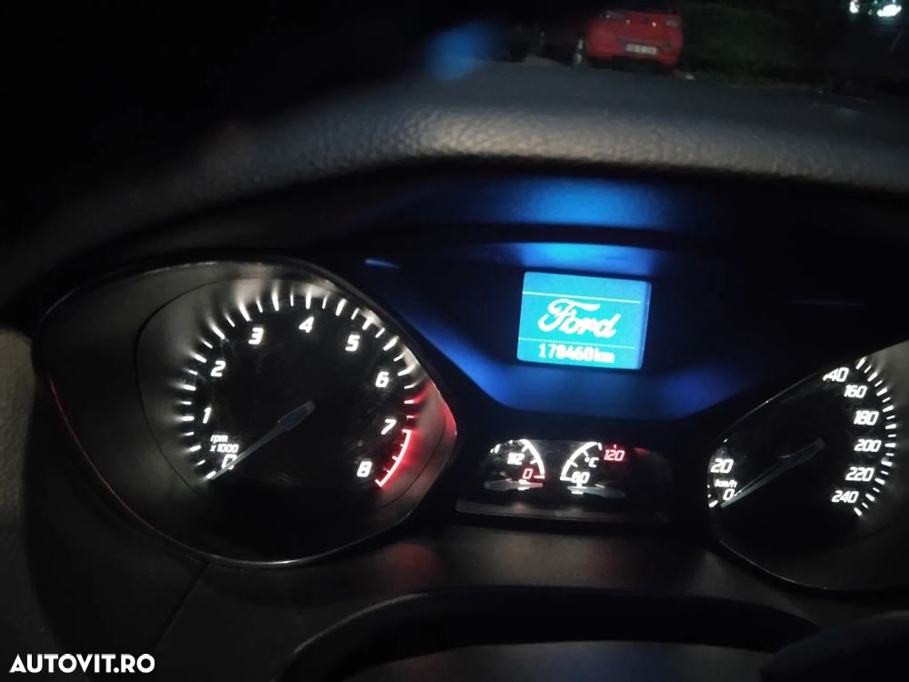 Ford Focus 1.0 EcoBoost Sport - 9