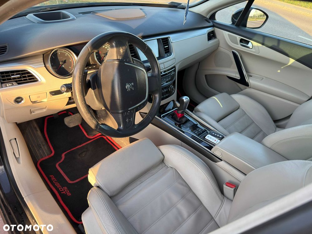 Peugeot 508 - 8