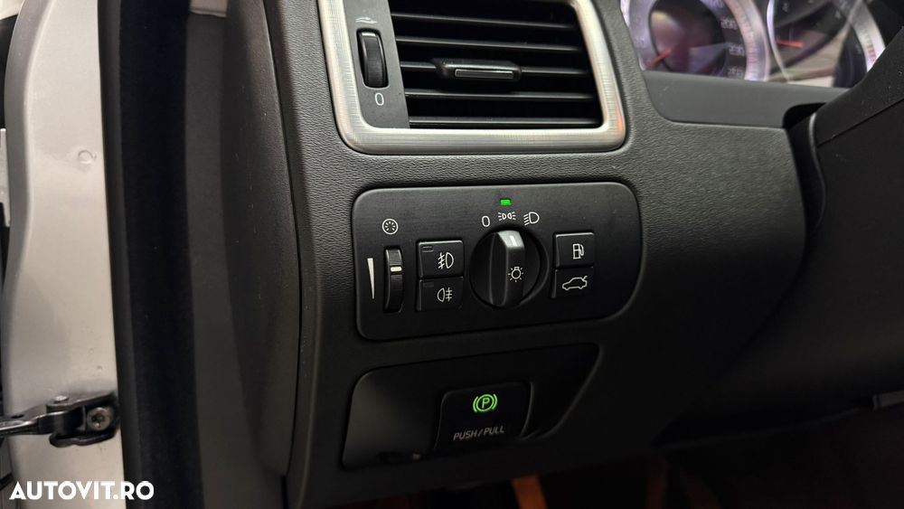 Volvo V70 1.6D DRIVe Summum - 26