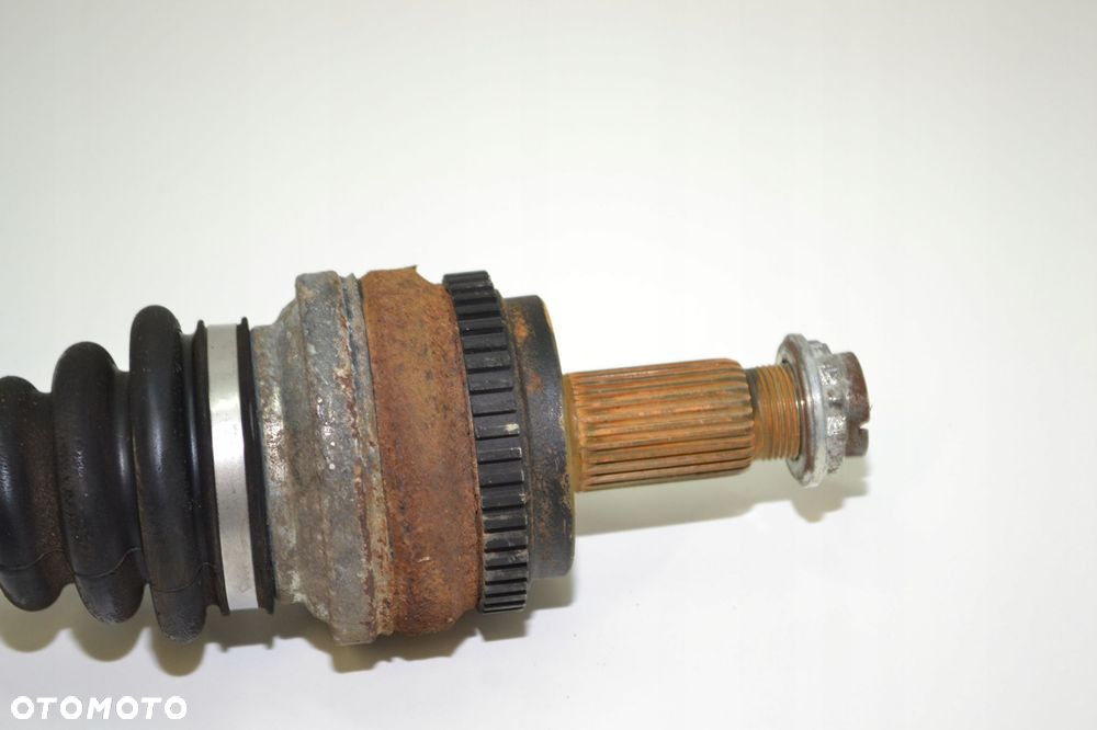 półoś LÖBRO 304478 BMW E91 7533446 BMW E81 E87 E90 E91 N47 320D PRAWA - 3