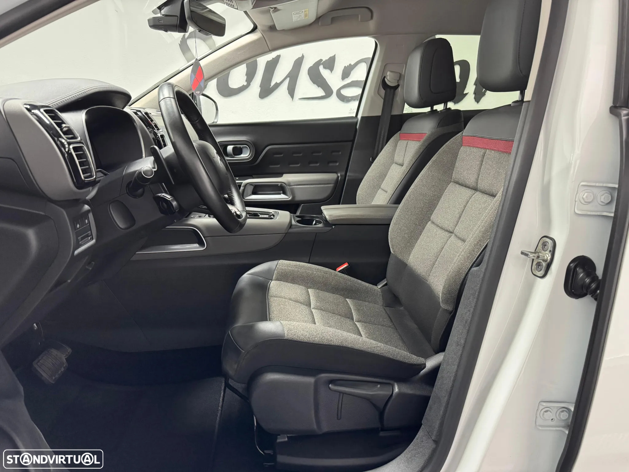 Citroën C5 Aircross 1.6 Hybrid Shine e-EAT8 - 8