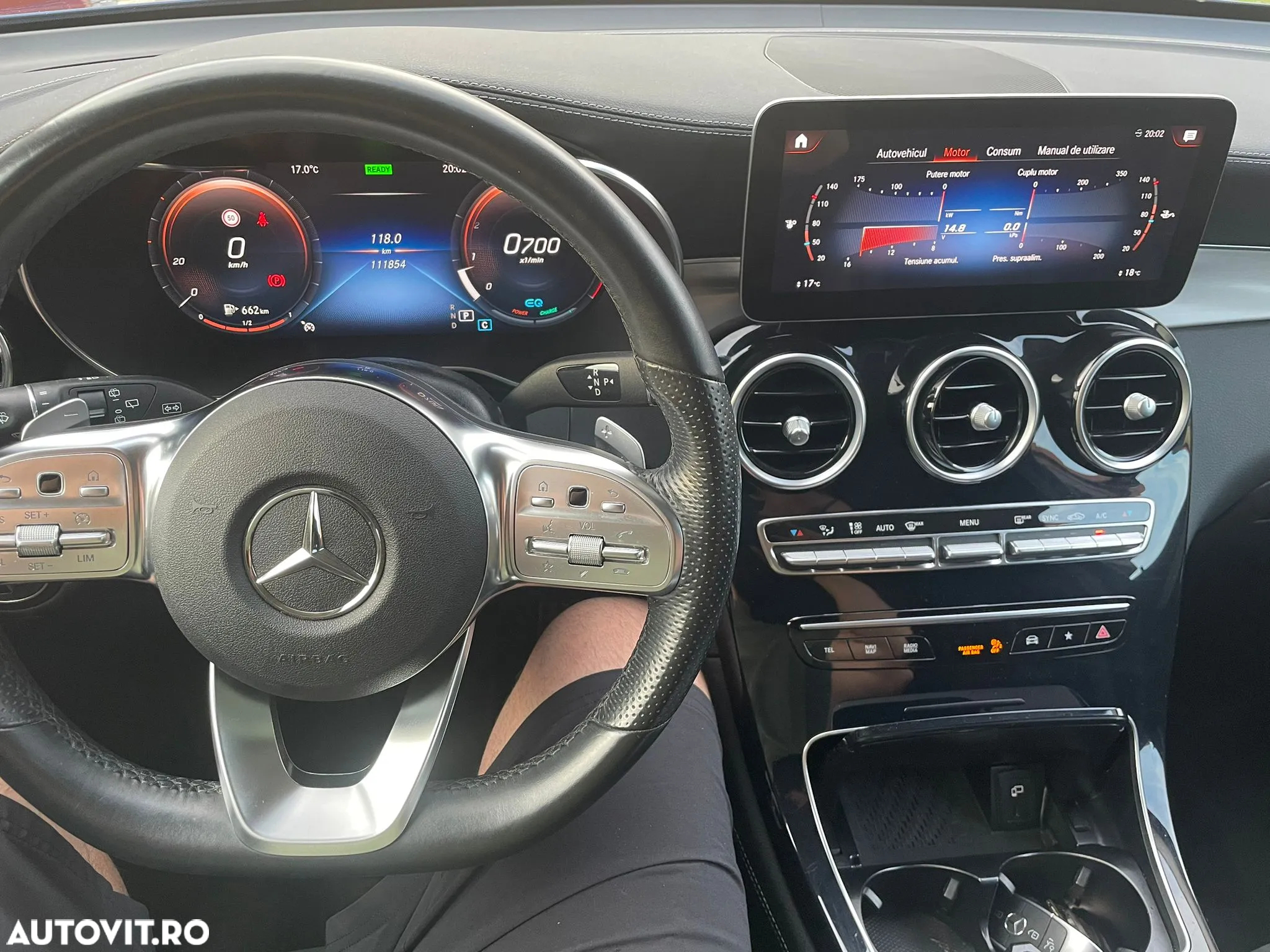 Mercedes-Benz GLC 200 4Matic 9G-TRONIC AMG Line - 11