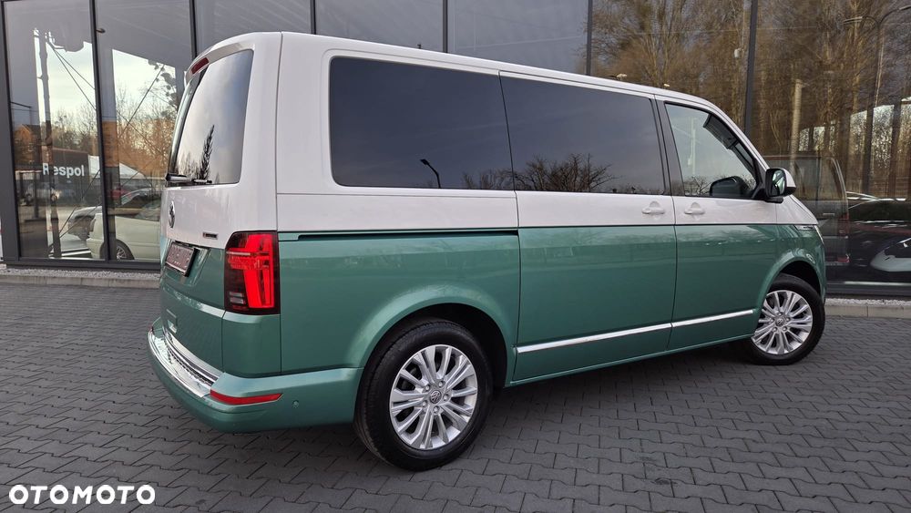 Volkswagen Multivan - 12