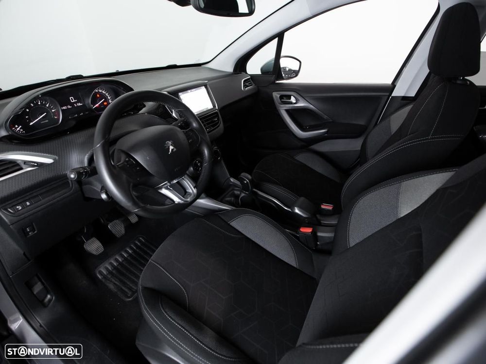 Peugeot 2008 - 7