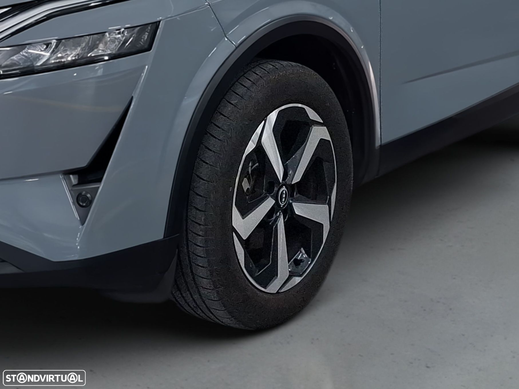 Nissan Qashqai 1.3 DIG-T N-Connecta LED+TT+SKY - 4