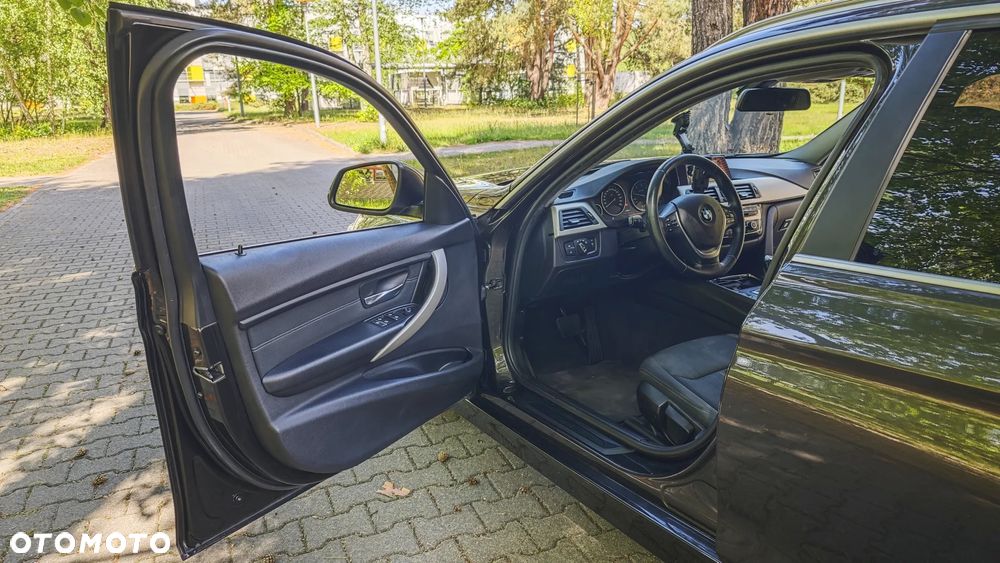 BMW Seria 3 320d Efficient Dynamics Edition - 7