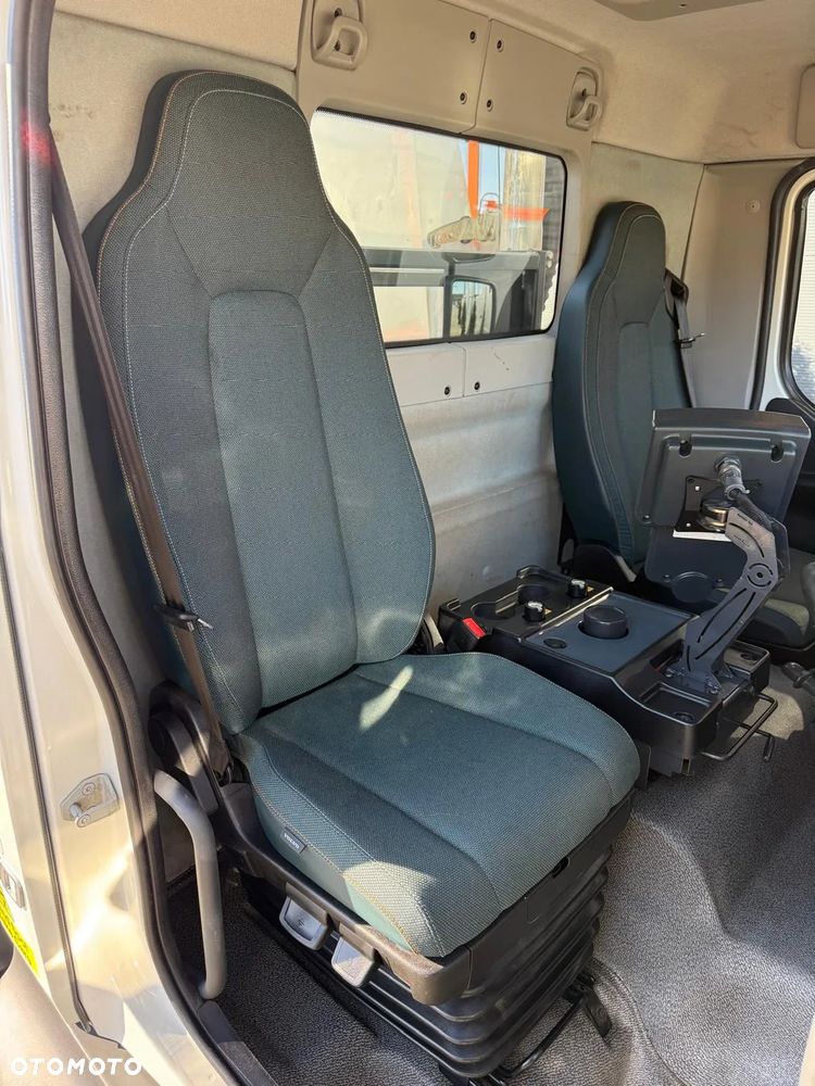 Volvo FL 15.250 Euro 6 // zamiatarka JOHNSTON VT652 //  BUCHER // odkurzacz , polewaczka - 37