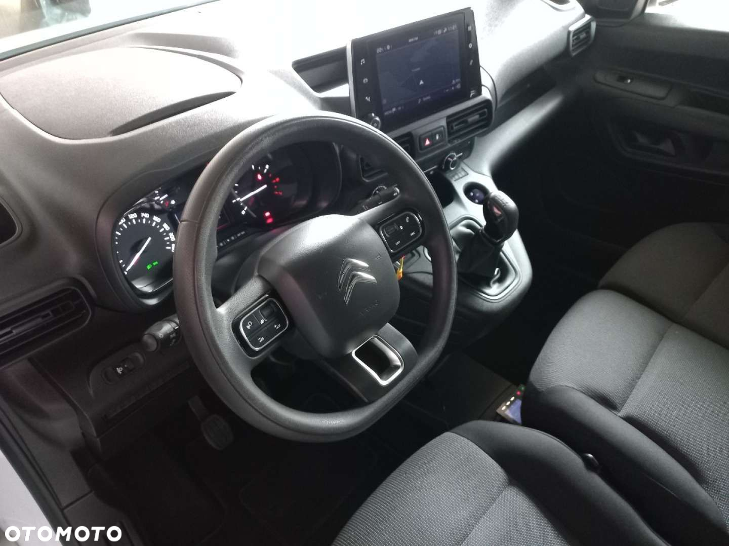 Citroën BERLINGO - 15