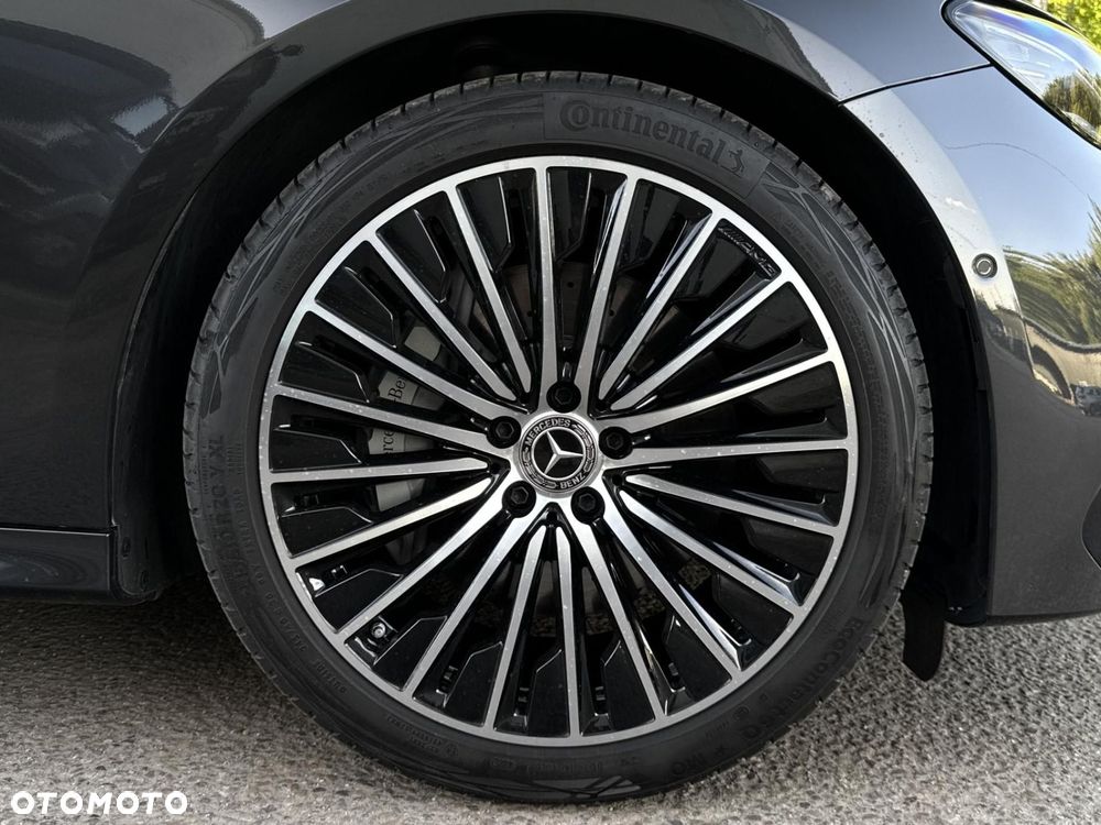 Mercedes-Benz Klasa E - 25