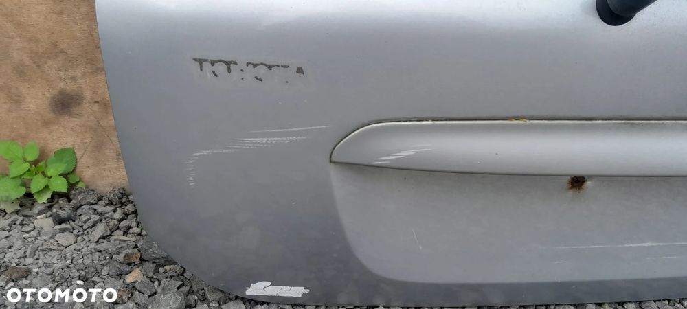 TOYOTA COROLLA E12 5D HB TYLNA KLAPA BAGAŻNIKA - 2
