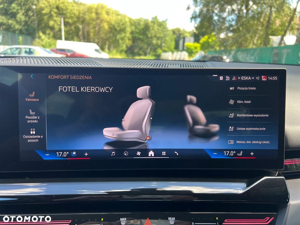 BMW Seria 5 530e PHEV - 36