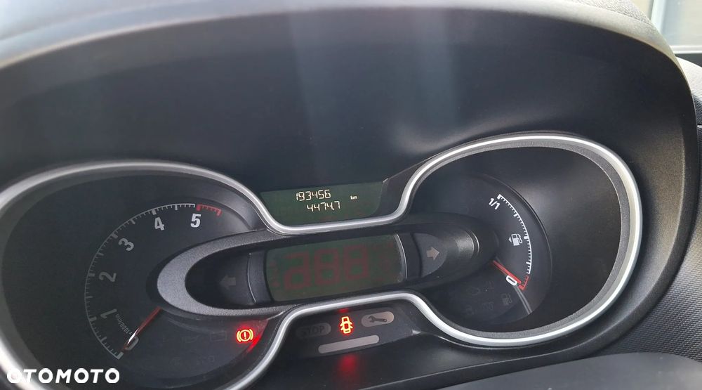 Opel Vivaro - 7