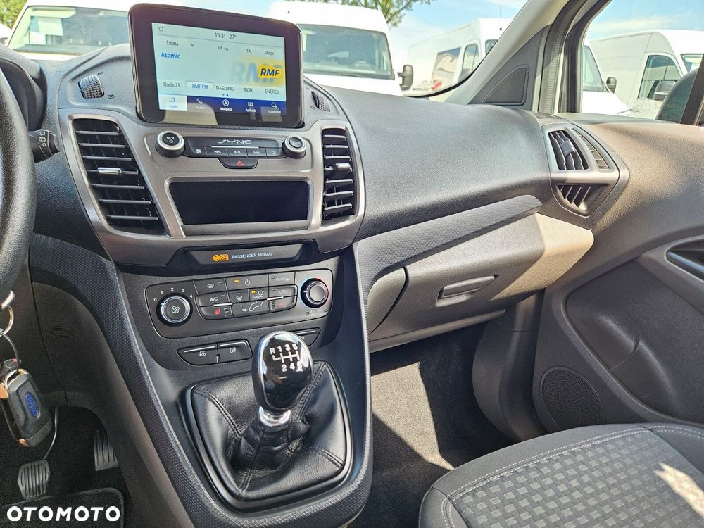 Ford Transit Connect - 30