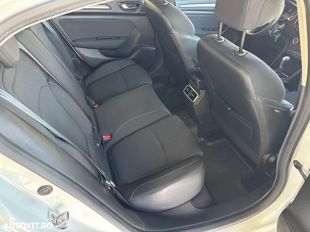 Renault Megane TCe GPF EDC Intens - 30