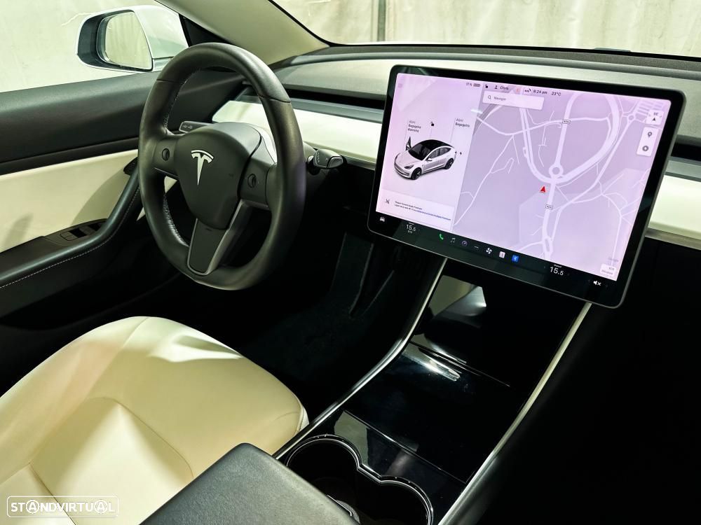 Tesla Model 3 Long-Range Dual Motor AWD - 36