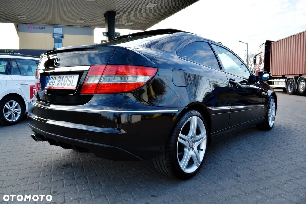 Mercedes-Benz Klasa C 220 CDI Sport Edition - 12