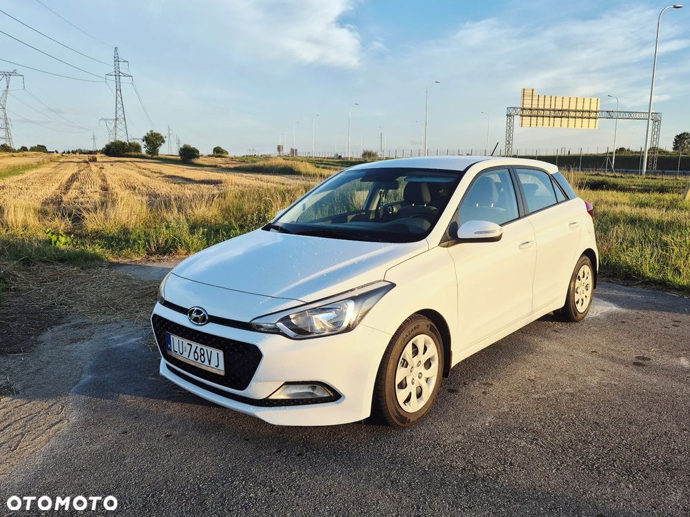 Hyundai i20 - 23