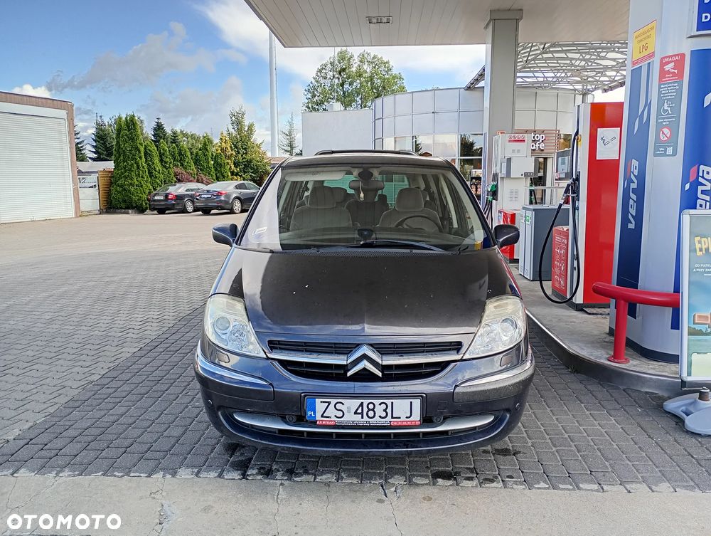 Citroën C8 - 5