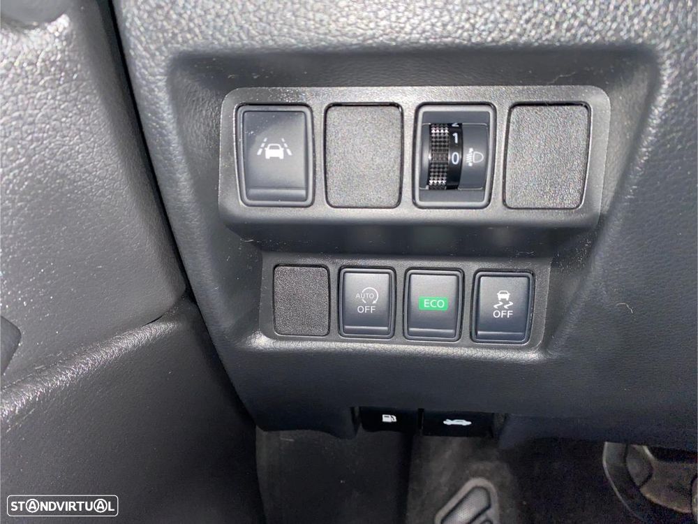 Nissan Qashqai 1.2 DIG-T N-Vision Xtronic - 15