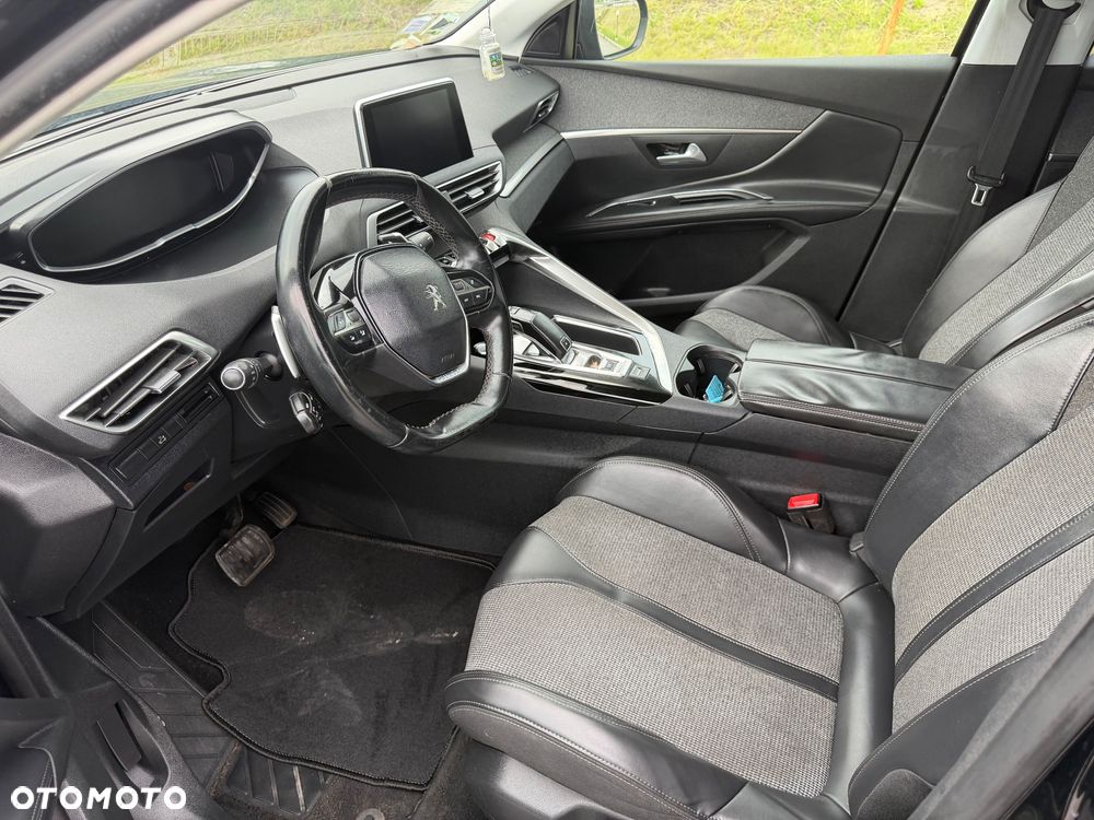 Peugeot 5008 1.6 BlueHDi Style 7os - 13