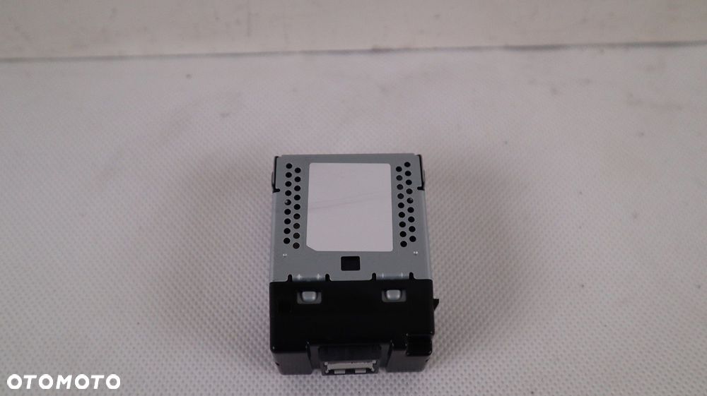 VOLVO XC40 MODUŁ ZŁĄCZE USB 31407038 - 2