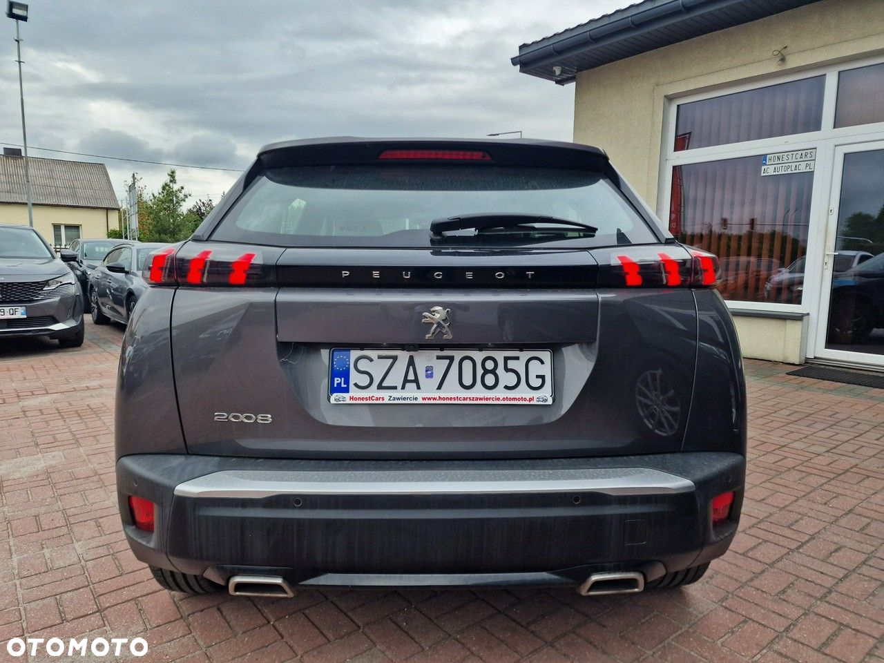 Peugeot 2008 1.2 PureTech Active Pack S&S EAT8 - 7