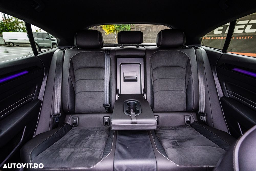 Volkswagen Arteon 2.0 TDI SCR DSG R-Line - 22
