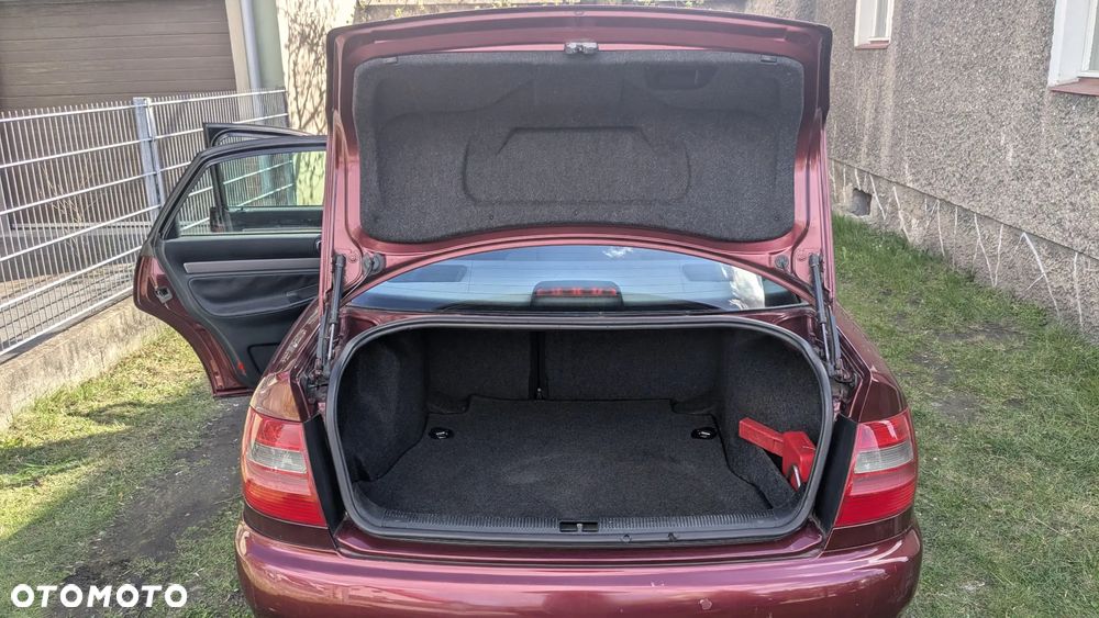 Audi A4 Limousine 1.9 TDI - 8