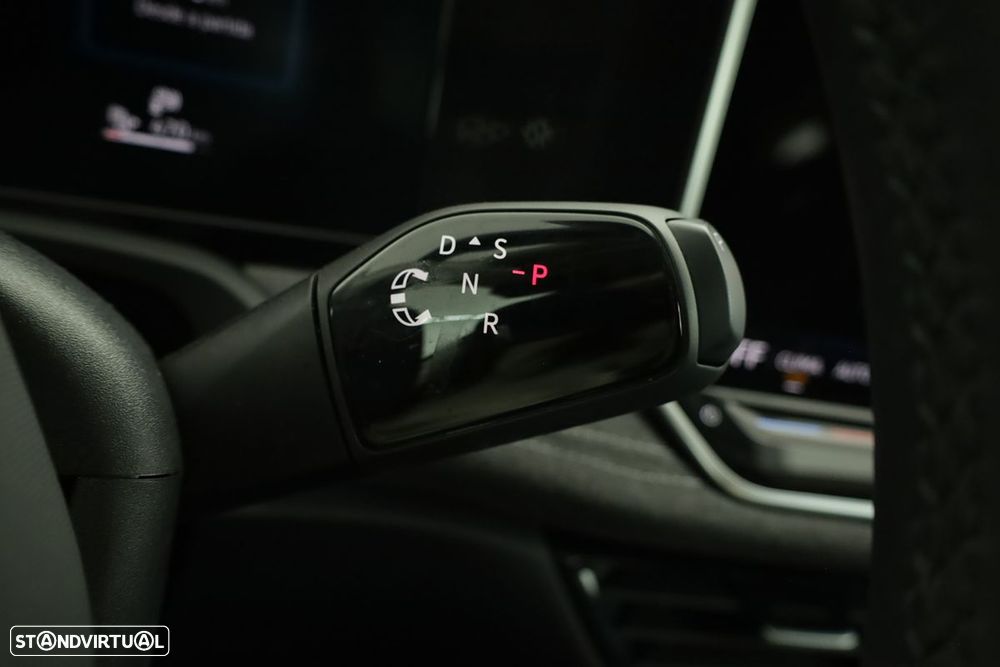 VW Passat Variant 1.5 TSI eHybrid DSG - 17