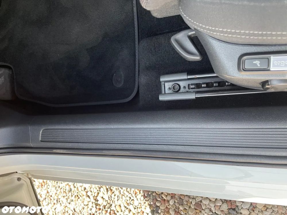 Volkswagen Passat ver-2-0-tdi-bmt-comfortline-dsg7 - 23