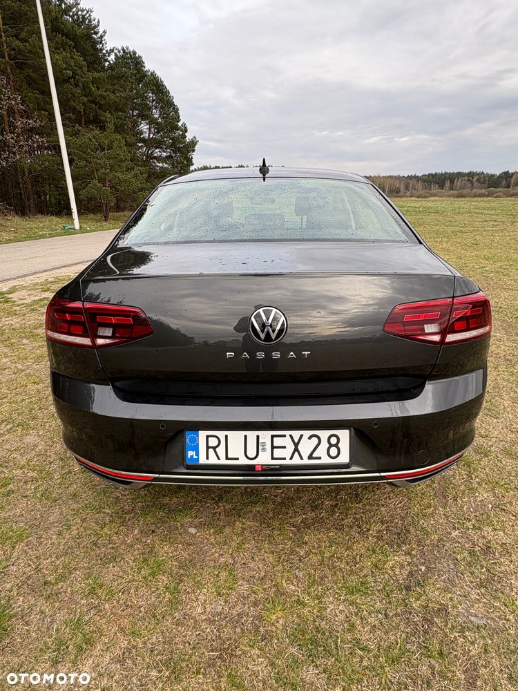 Volkswagen Passat 2.0 TSI Elegance DSG - 6