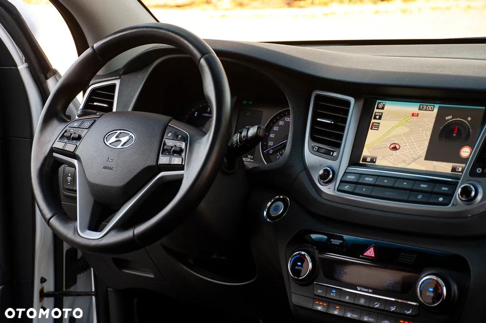 Hyundai Tucson 2.0 CRDI 4WD Premium - 20