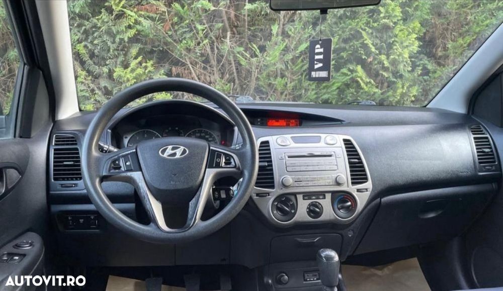 Hyundai i20 1.4 CRDI Style - 17